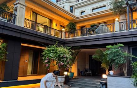  Biệt thự 1.000m2 với rạp chiếu phim 770 triệu: Đỉnh cao kh&ocirc;ng gian sống đa tiện &iacute;ch | Hưng Ch&iacute;nh