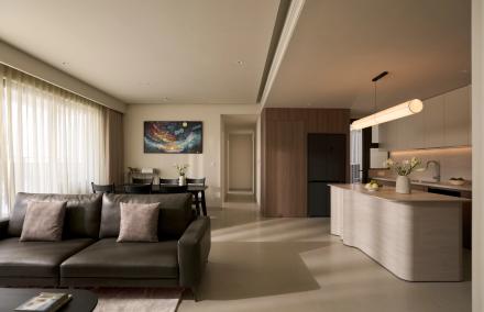 Căn Hộ 125m2 TP.HCM: Đỉnh Cao Của Sự Tinh Giản - "Bớt Chi Tiết, Th&ecirc;m Trải Nghiệm"