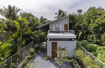  Anchor House: Ng&ocirc;i Nh&agrave; "C&aacute;nh Buồm" B&ecirc; T&ocirc;ng Th&ocirc; Mộc Giữa L&ograve;ng Rừng Nhiệt Đới Miền T&acirc;y