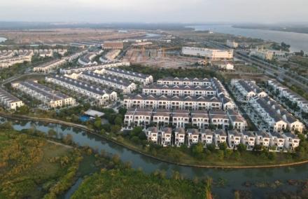 Đồng Nai Duyệt Gi&aacute; Đất Aqua Dona V&agrave; Long Hưng: T&iacute;n Hiệu "Bật Xanh" Khơi Th&ocirc;ng Nguồn Cung Bất Động Sản Ven S&ocirc;ng