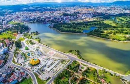  Tập Đo&agrave;n TH V&agrave; Tỉnh L&acirc;m Đồng B&agrave;n Thảo Về Si&ecirc;u Dự &Aacute;n Nghỉ Dưỡng Gần 4.000 Ha Tại Đ&agrave; Lạt